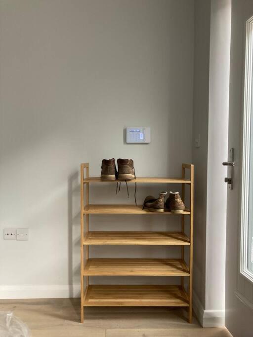 Bijou Mews In The Victorian Q Apartamento Cork Exterior foto